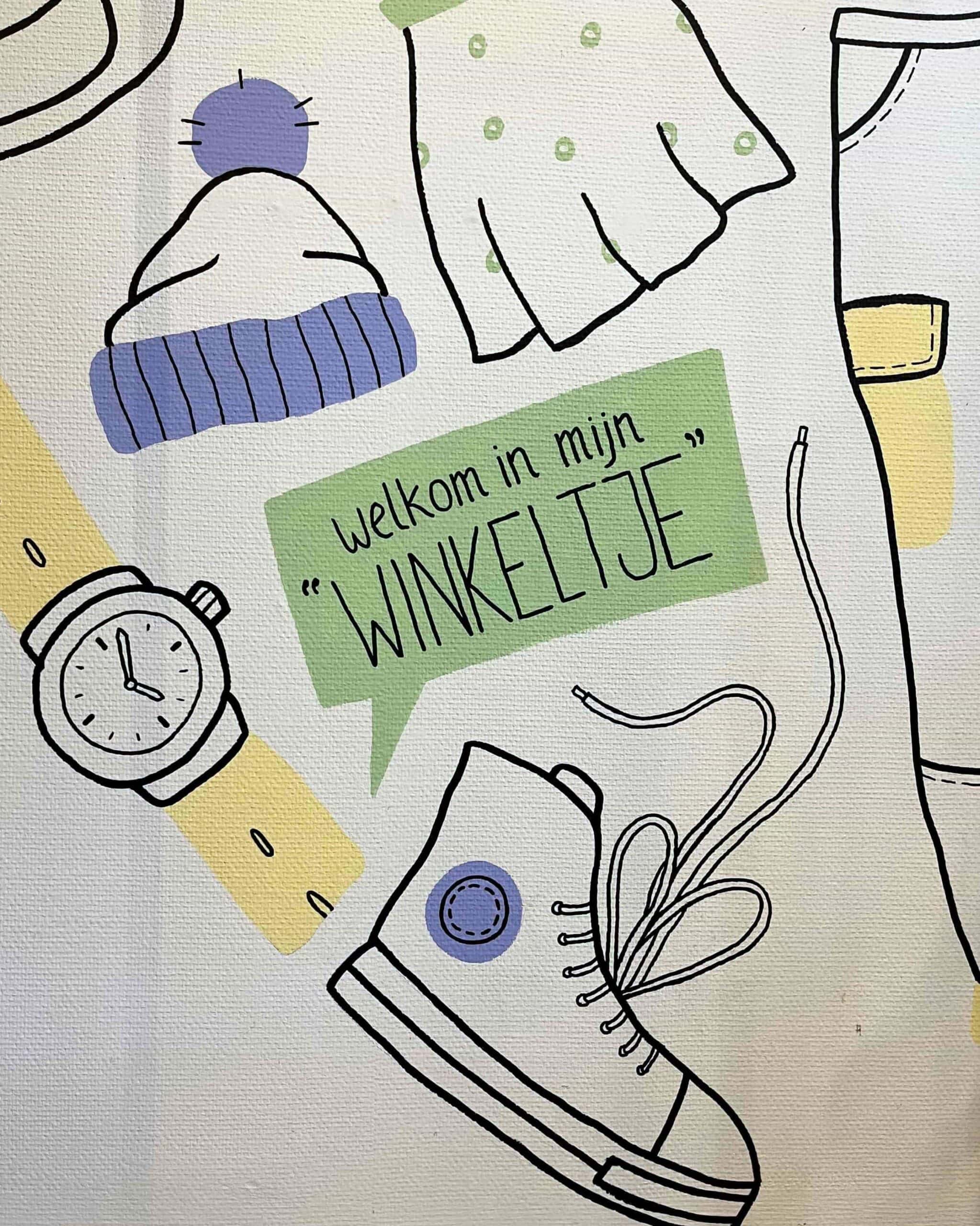 detail uit muurschildering met horloge, schoen en muts